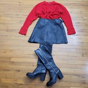 H&M BLACK LEATHER SKIRT